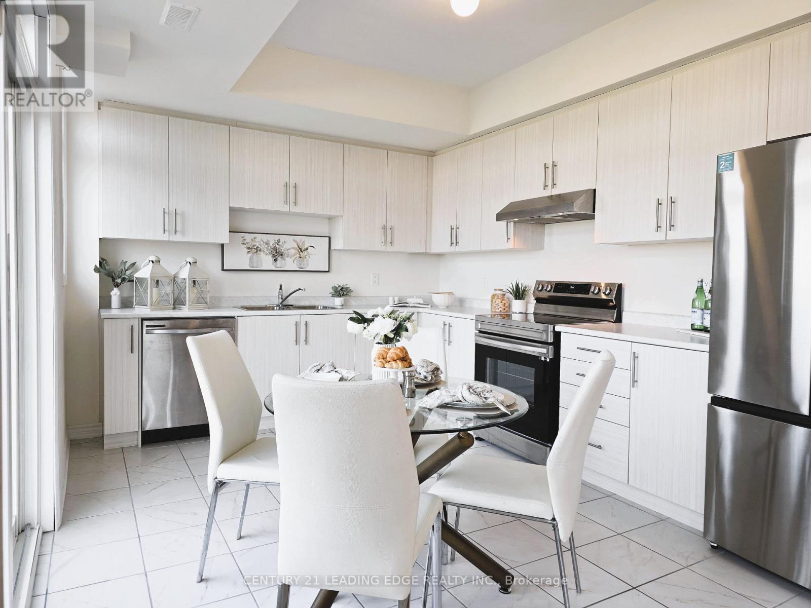 106 - 2540 William Jackson Drive, Pickering, Ontario  L1X 0E4 - Photo 7 - E13099094