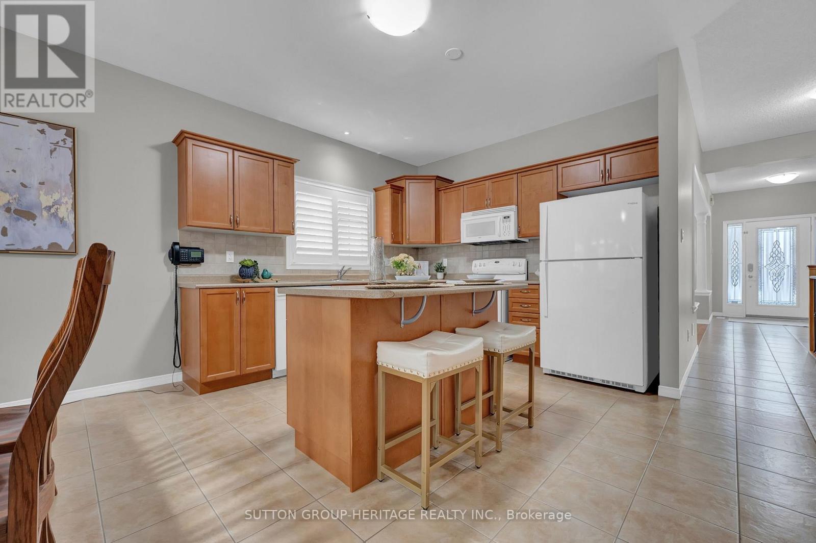 951 Barbados Street, Oshawa, Ontario  L1J 0A6 - Photo 18 - E13099106