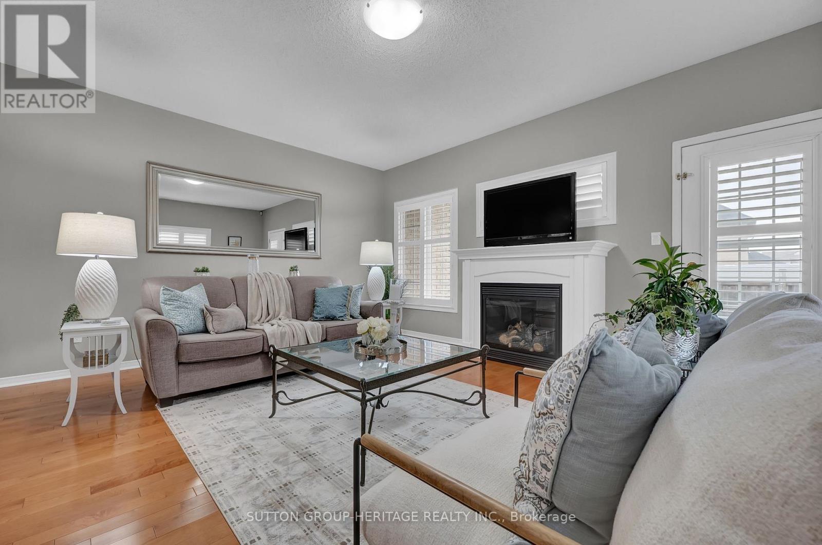 951 Barbados Street, Oshawa, Ontario  L1J 0A6 - Photo 21 - E13099106