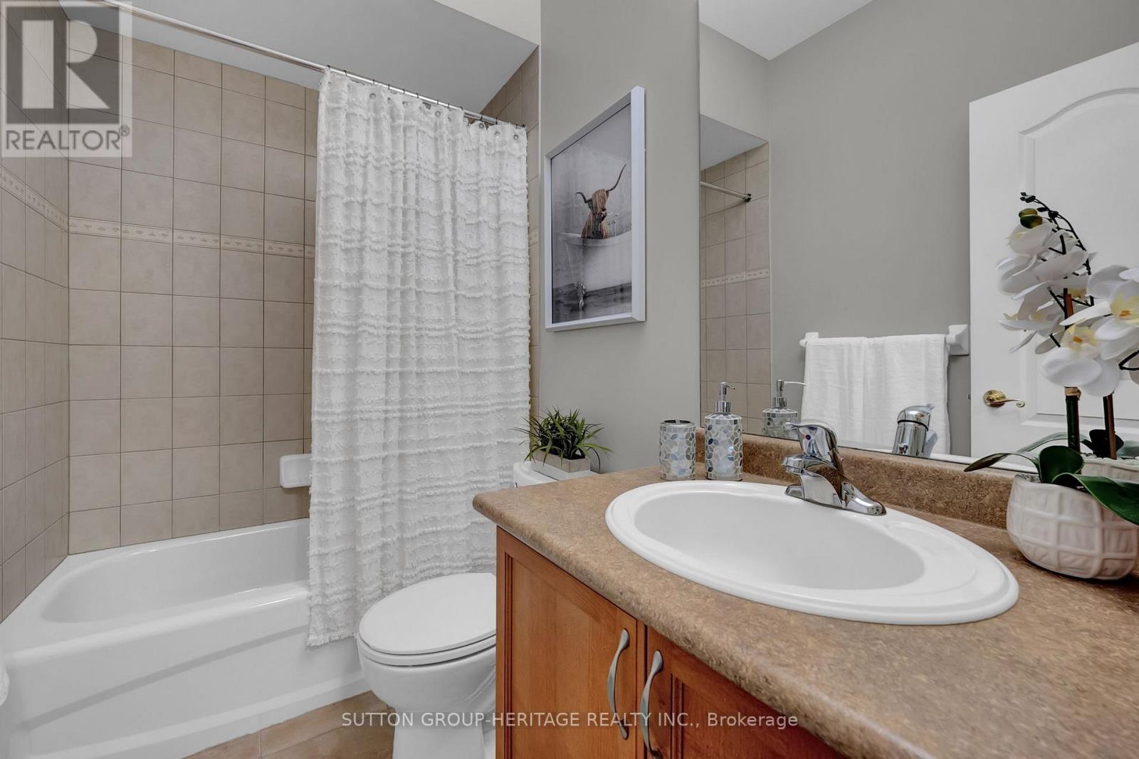 951 Barbados Street, Oshawa, Ontario  L1J 0A6 - Photo 32 - E13099106
