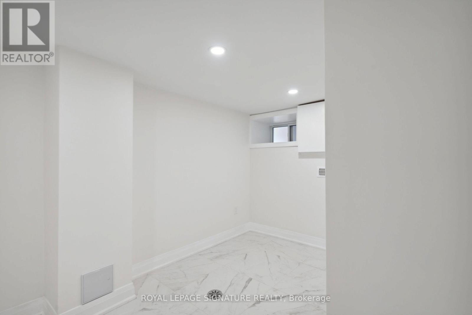 Lower - 36 Tennis Crescent, Toronto, Ontario  M4K 1J3 - Photo 3 - E13099132
