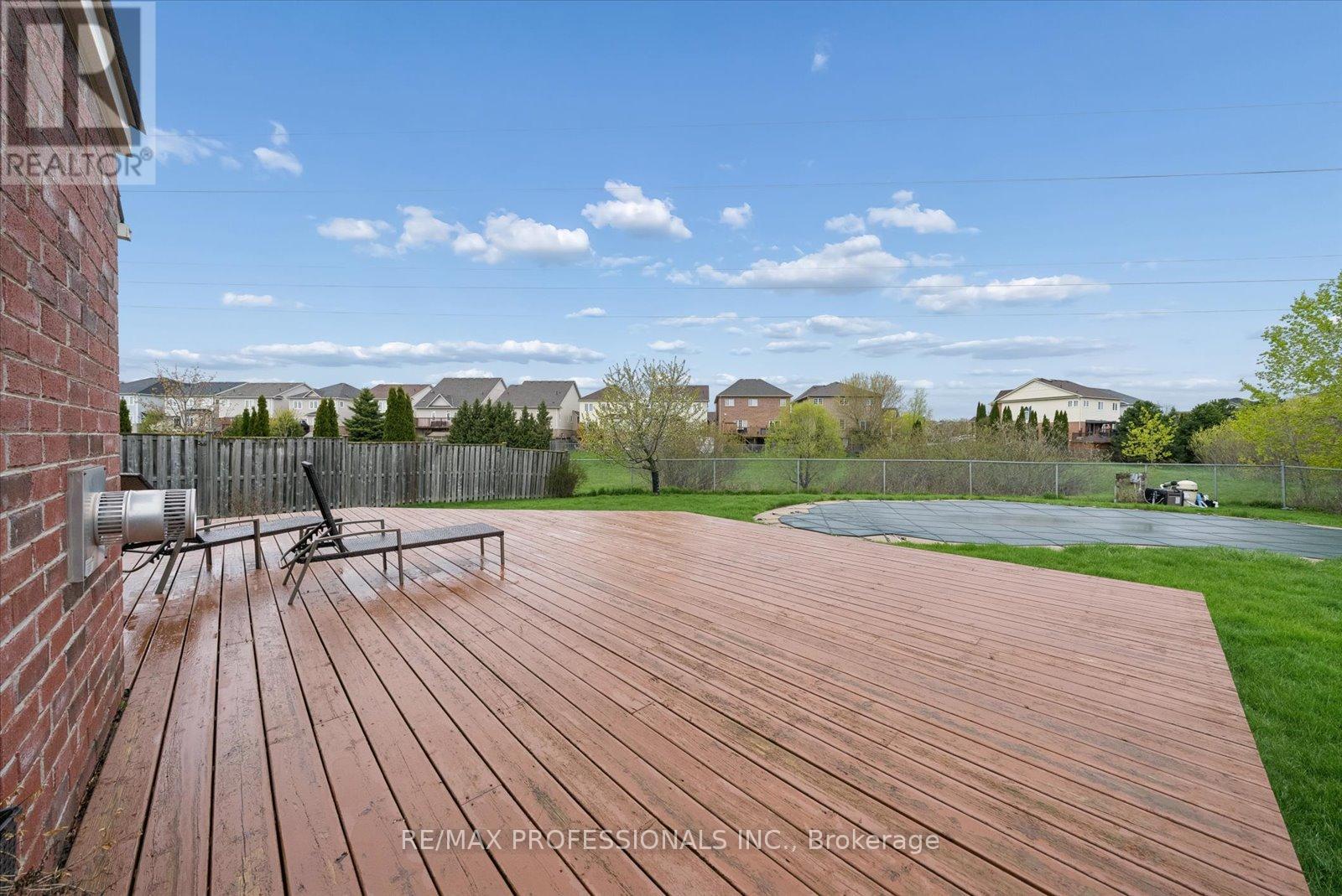 1649 Northfield Avenue, Oshawa, Ontario  L1K 0K8 - Photo 39 - E13099138