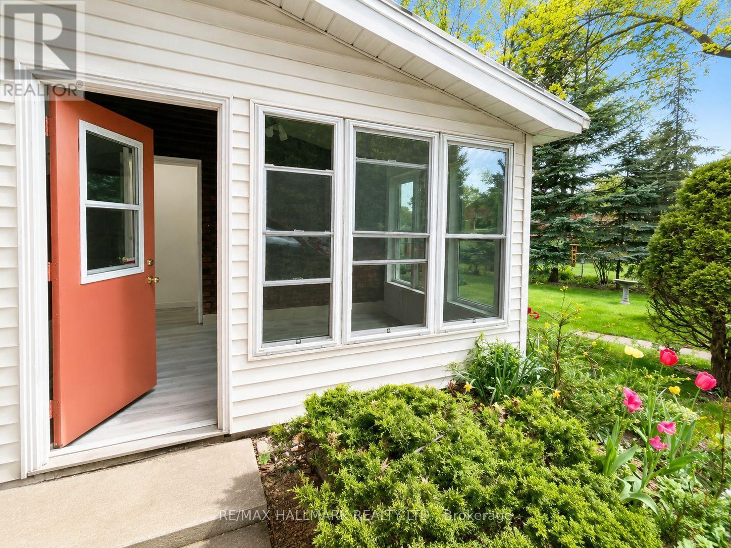 Bsmt - 162 Wishing Well Drive, Toronto, Ontario  M1T 1K1 - Photo 2 - E13099196