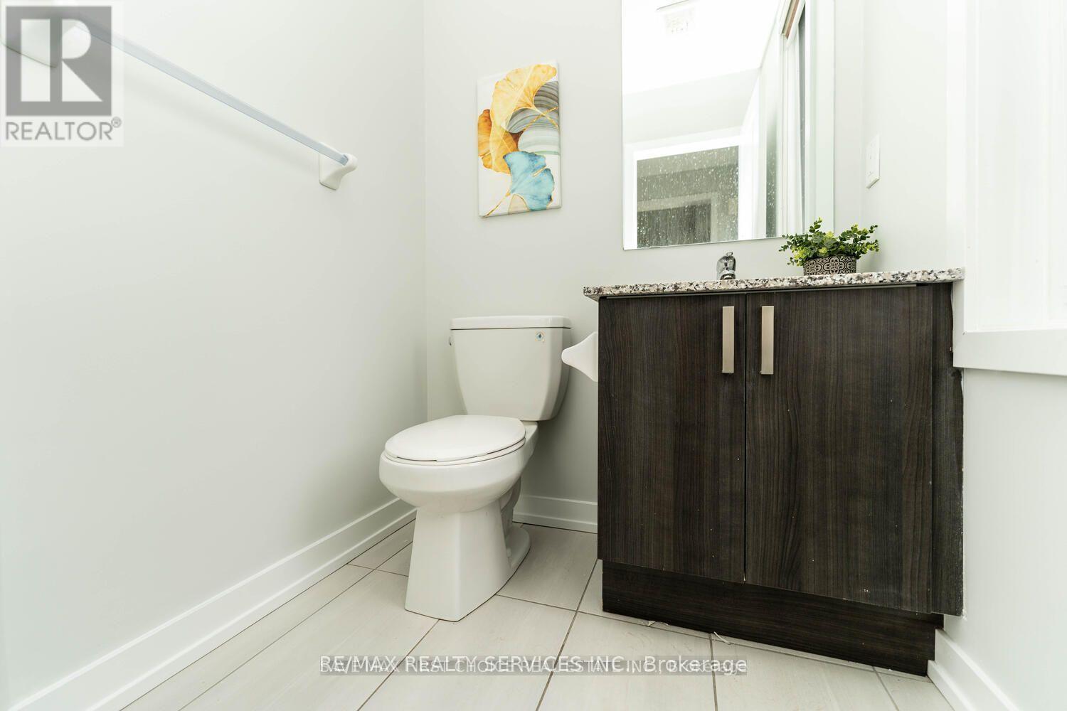 98 Pine Gate Place E, Whitby, Ontario  L1R 2M5 - Photo 7 - E13099220