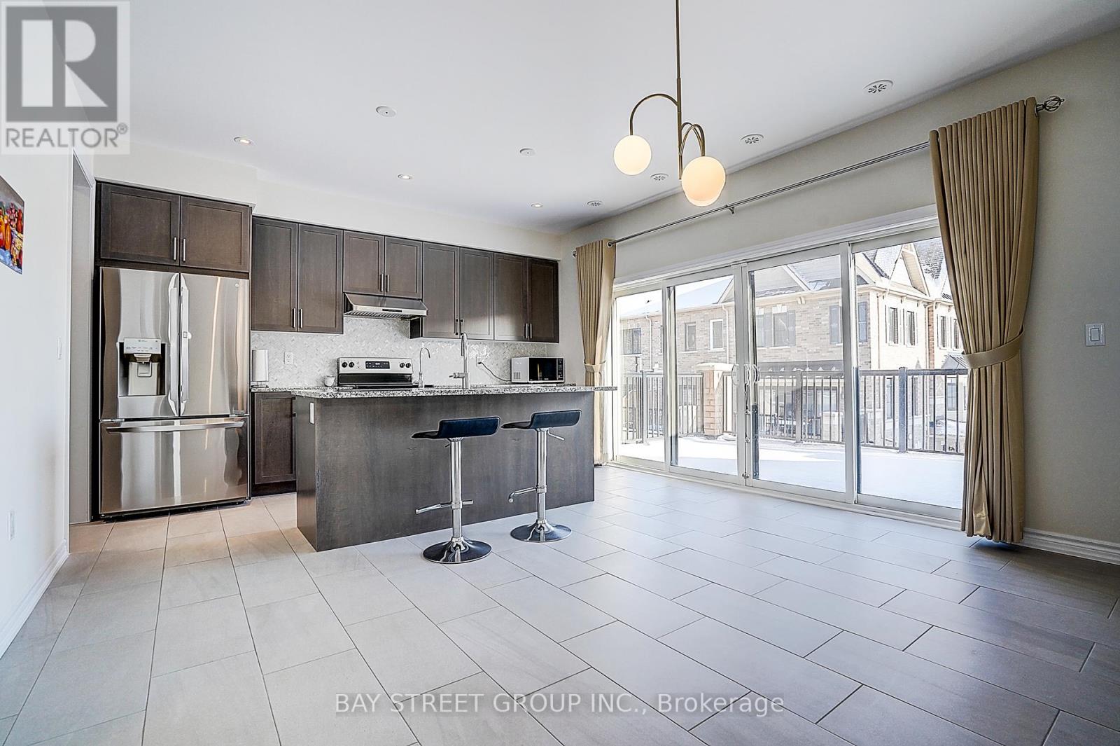 10943 Victoria Square Boulevard, Markham, Ontario  L6C 0Z3 - Photo 17 - N13099054