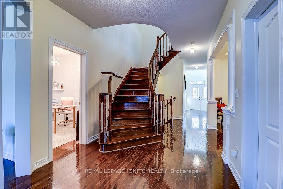 200 Ivy Glen Drive, Vaughan, Ontario  L6A 0P1 - Photo 14 - N13099062