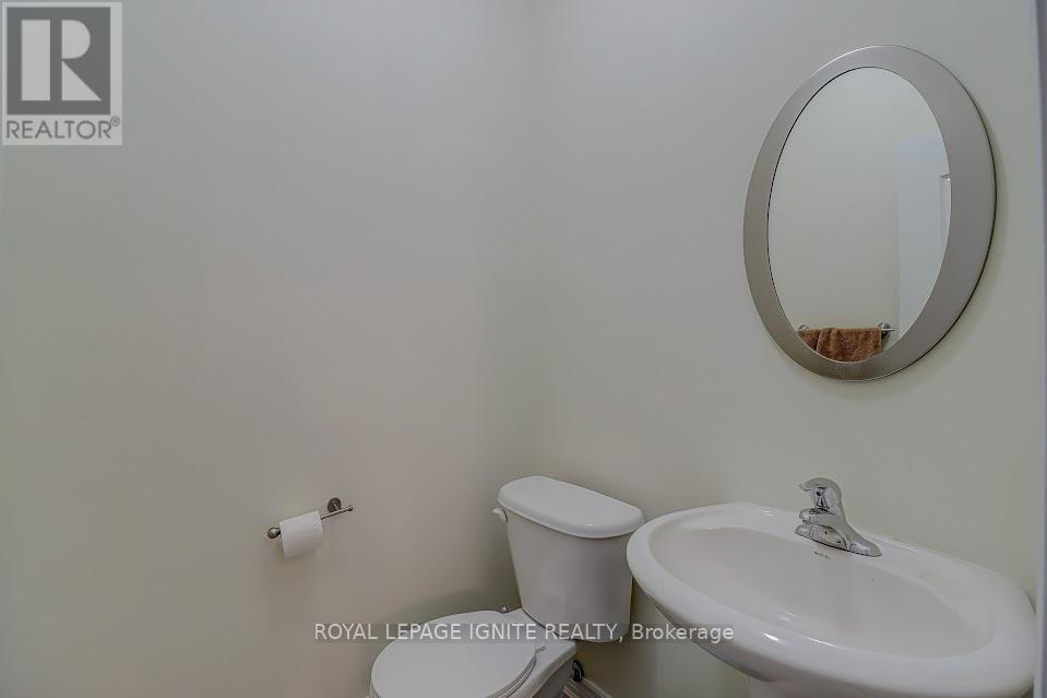 200 Ivy Glen Drive, Vaughan, Ontario  L6A 0P1 - Photo 16 - N13099062