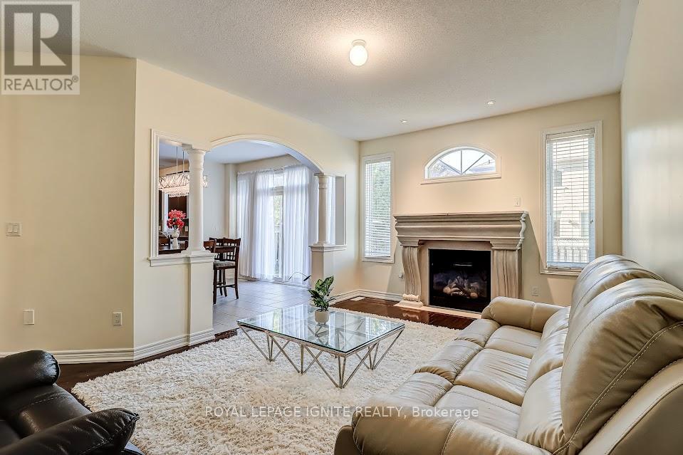 200 Ivy Glen Drive, Vaughan, Ontario  L6A 0P1 - Photo 21 - N13099062