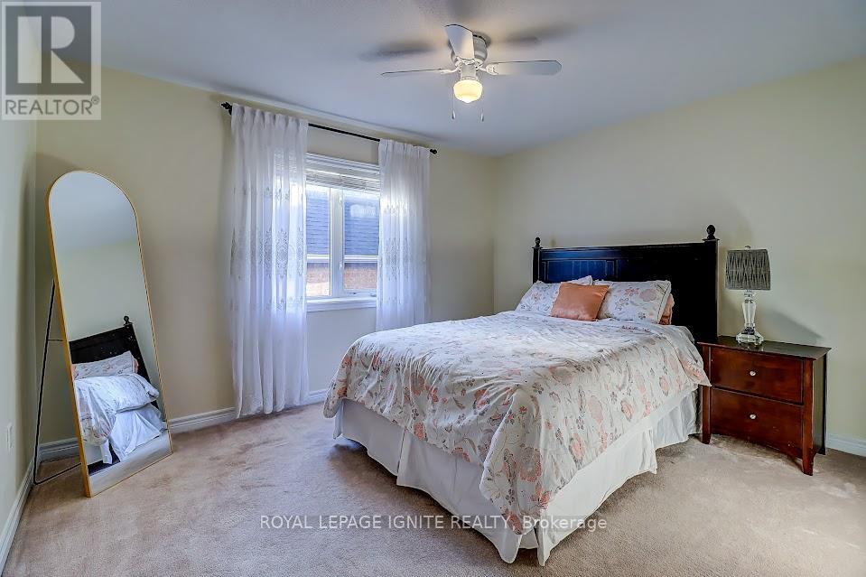 200 Ivy Glen Drive, Vaughan, Ontario  L6A 0P1 - Photo 34 - N13099062
