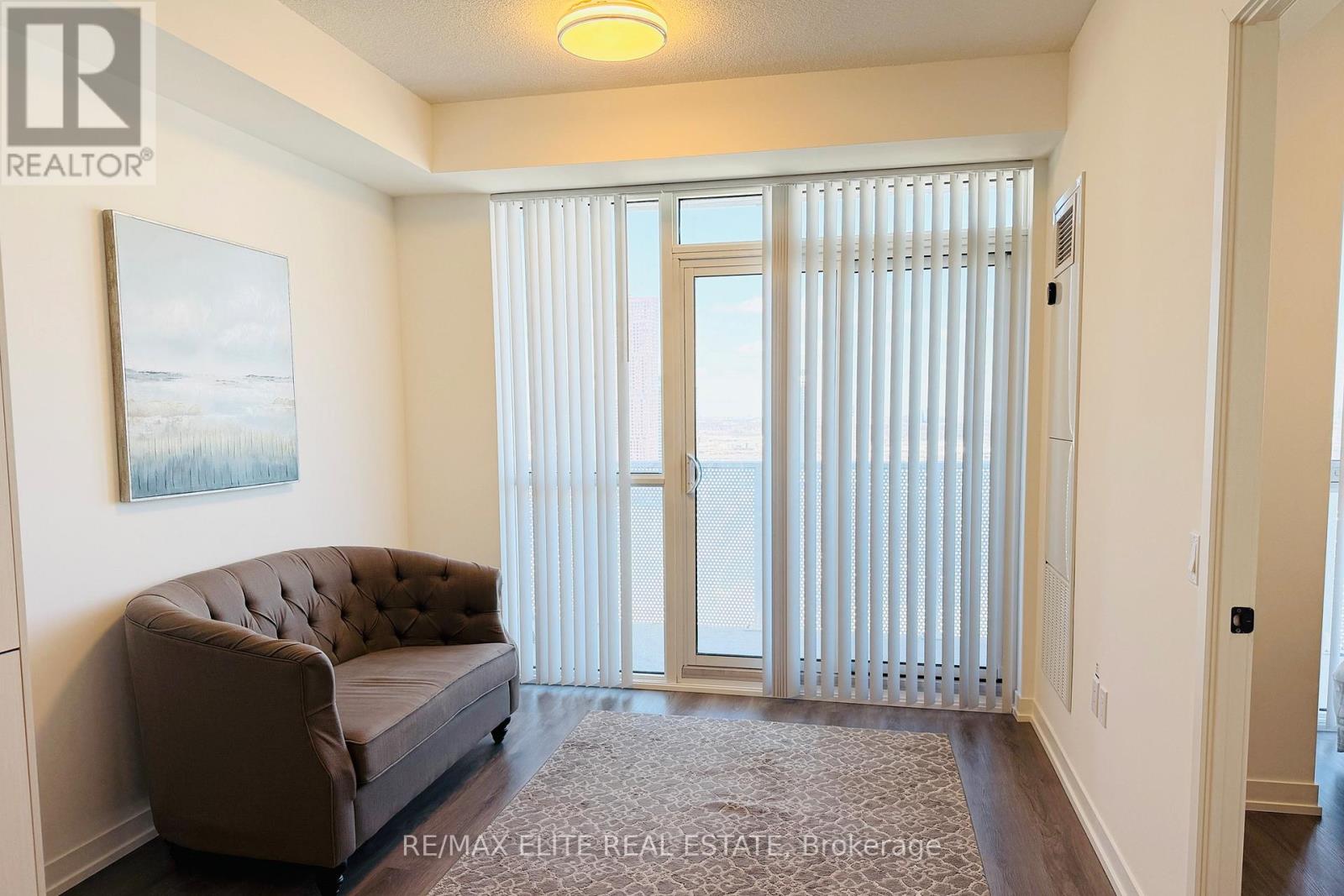 3307 - 28 Interchange Way, Vaughan, Ontario  L4K 0P8 - Photo 2 - N13099230
