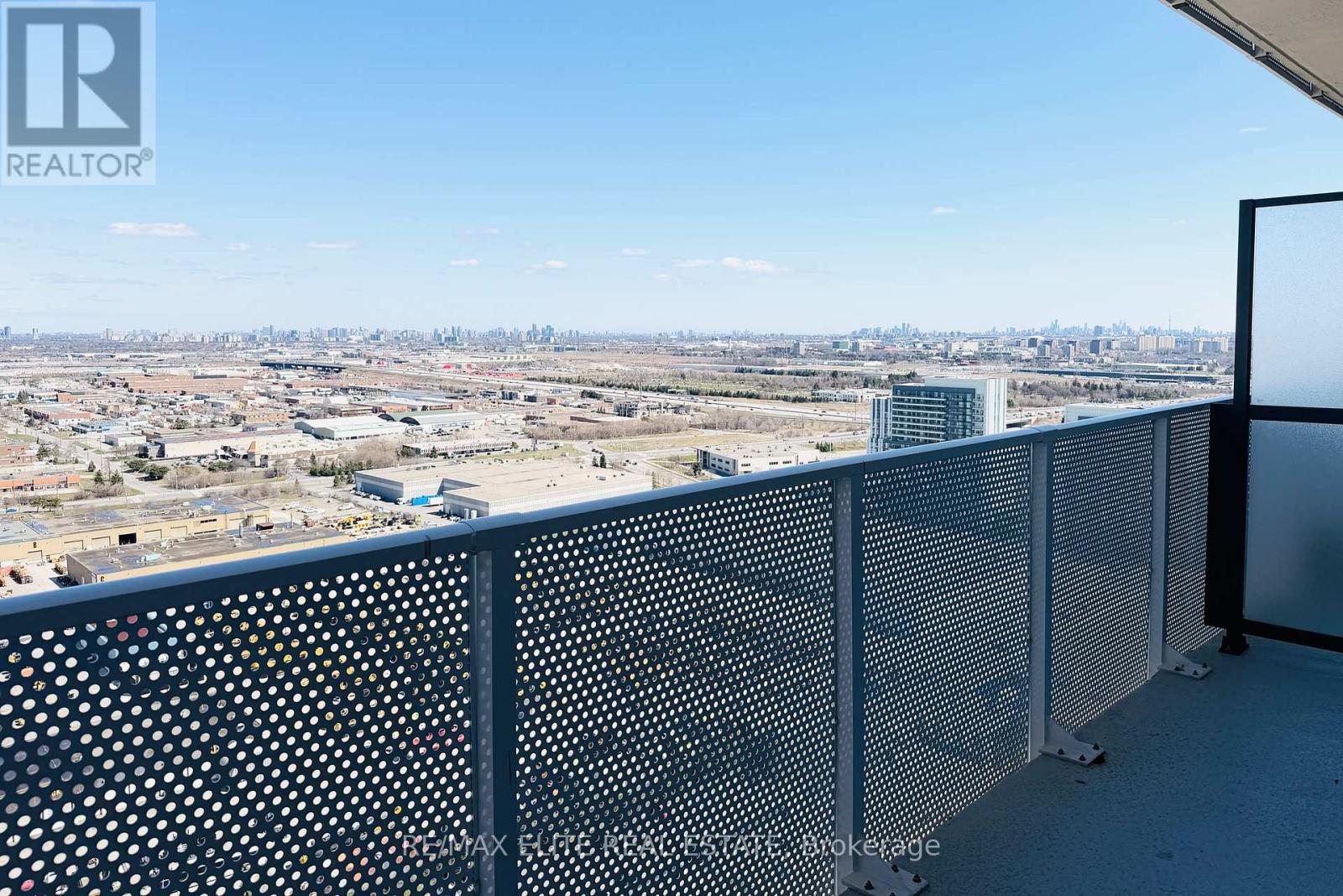 3307 - 28 Interchange Way, Vaughan, Ontario  L4K 0P8 - Photo 7 - N13099230