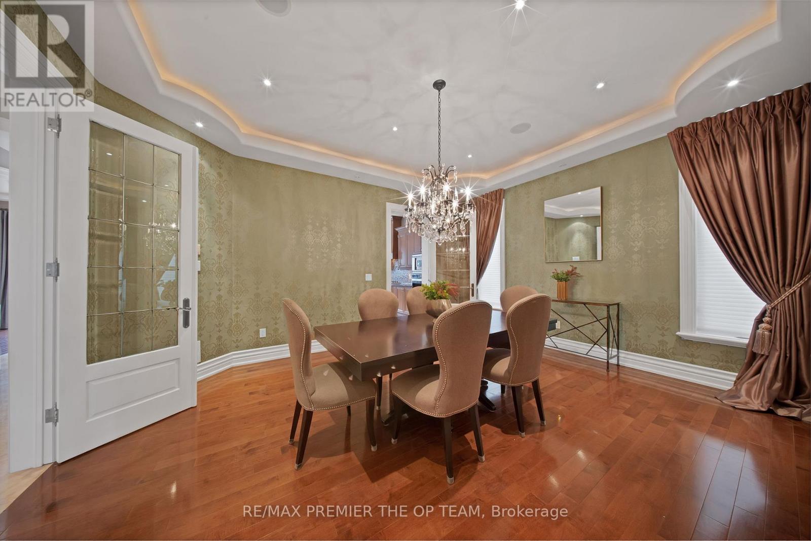 62 Autumn Grove Court, Vaughan, Ontario  L0J 1C0 - Photo 21 - N13099236