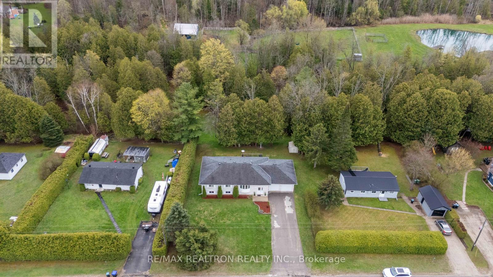 8977 Boyne River Road, Adjala-Tosorontio, Ontario  L0M 1J0 - Photo 2 - N13099276