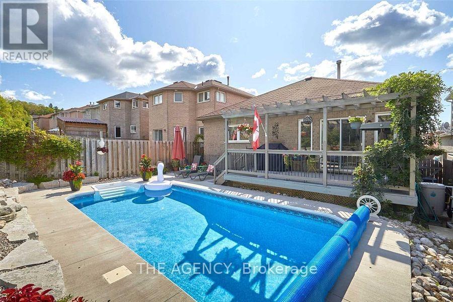 21 Silver Trail, Barrie, Ontario  L4N 2S2 - Photo 3 - S13098970