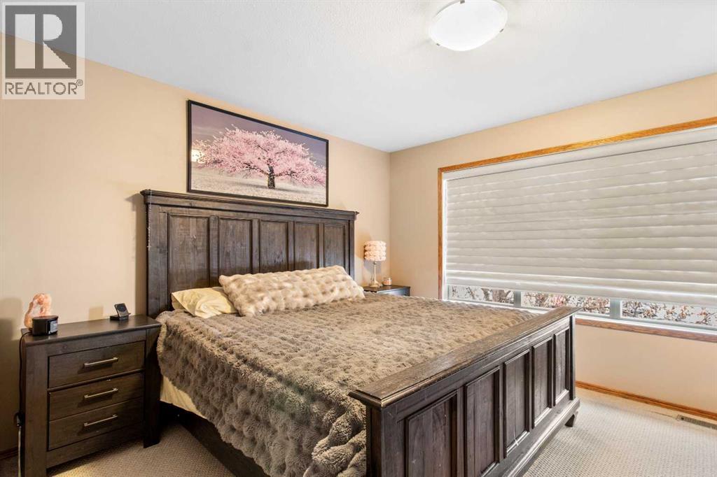 36 Lanterman Close, Red Deer, Alberta  T4R 3K3 - Photo 19 - A2308834