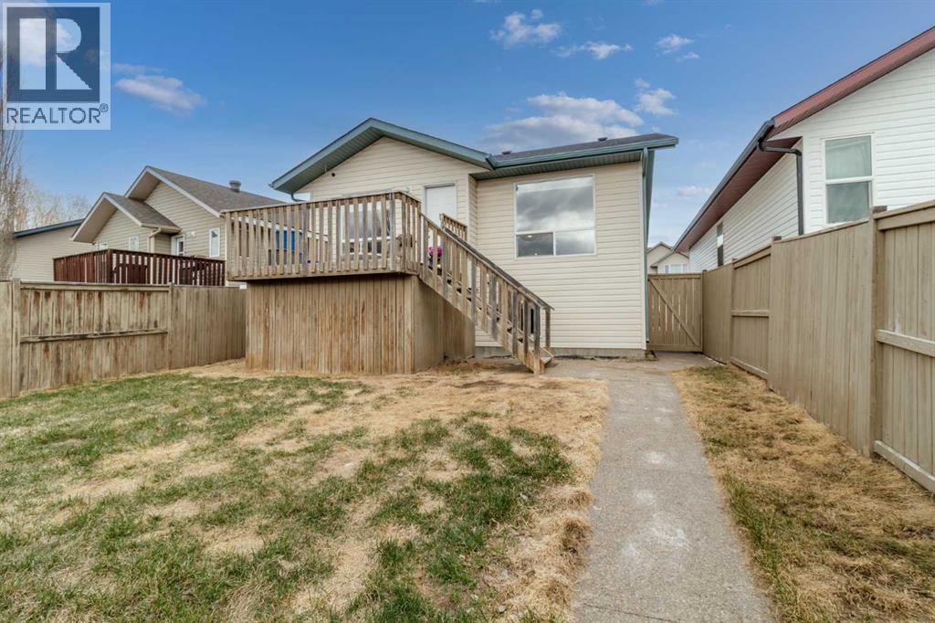 36 Lanterman Close, Red Deer, Alberta  T4R 3K3 - Photo 28 - A2308834