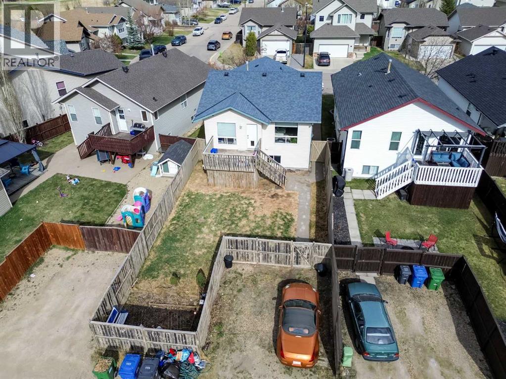 36 Lanterman Close, Red Deer, Alberta  T4R 3K3 - Photo 31 - A2308834