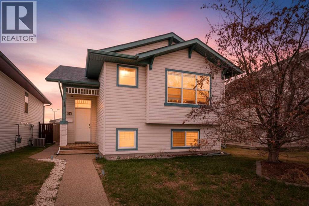 36 Lanterman Close, Red Deer, Alberta  T4R 3K3 - Photo 36 - A2308834