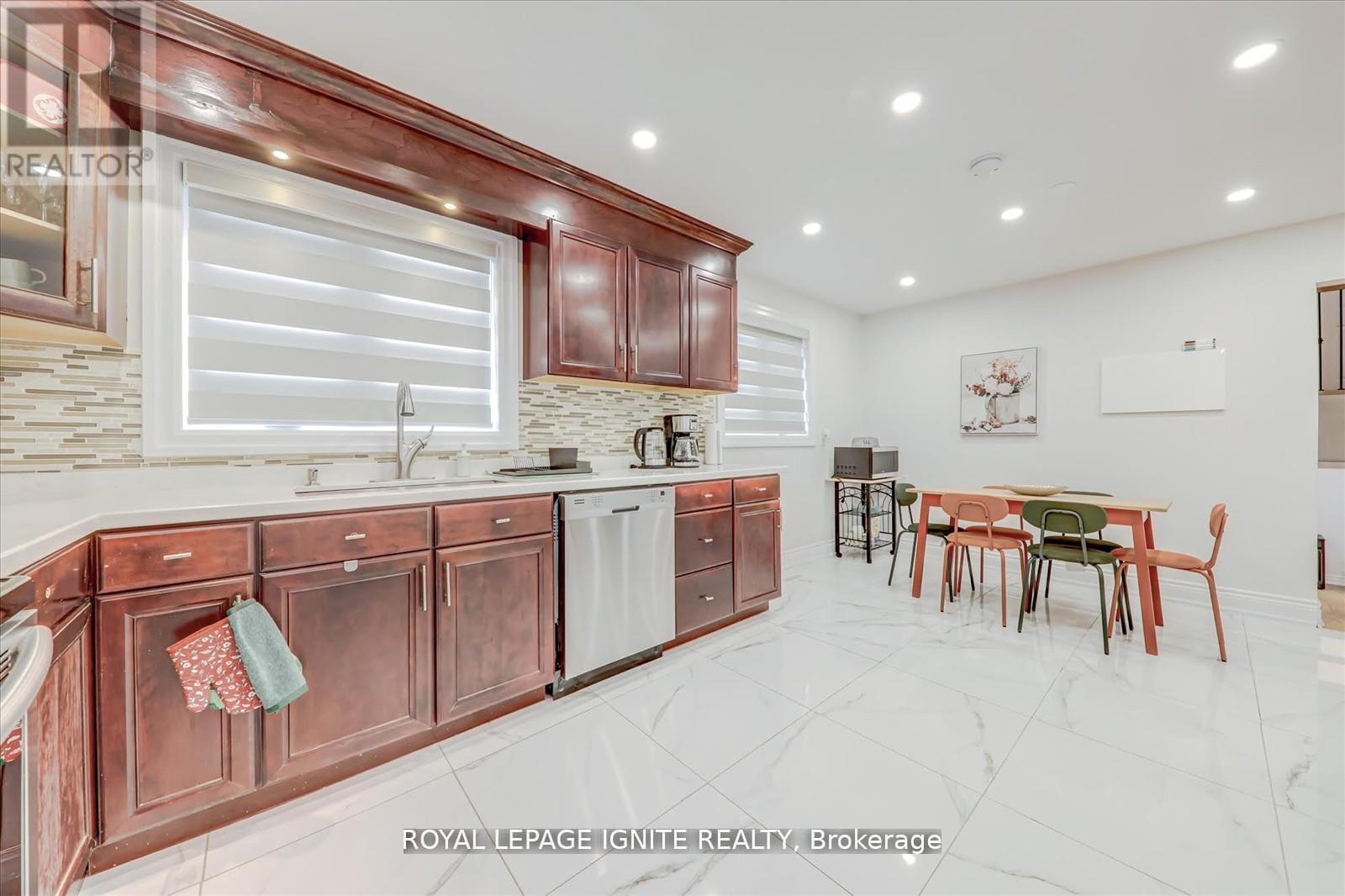4023 Bishopstoke Lane, Mississauga, Ontario  L4Z 1H9 - Photo 11 - W13098964