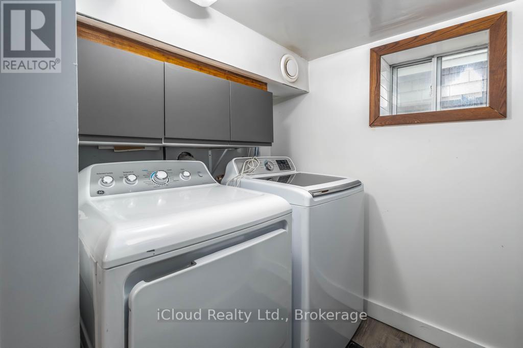 (Lower) - 225 Wallace Avenue, Toronto, Ontario  M6H 1V5 - Photo 7 - W13099118