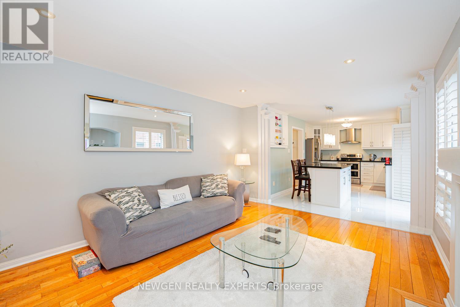 14 Mendoza Drive, Brampton, Ontario  L7A 3M3 - Photo 14 - W13099156