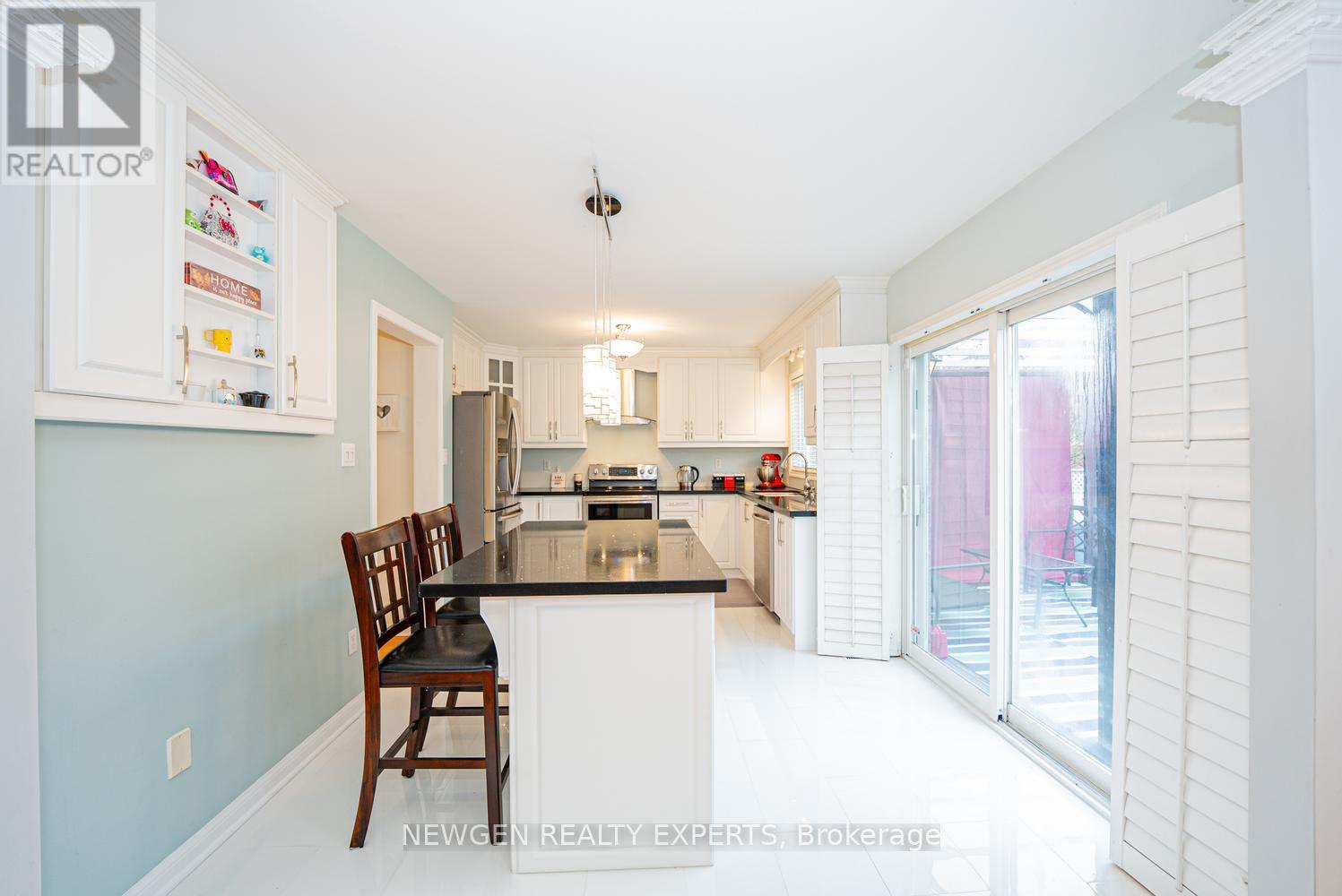 14 Mendoza Drive, Brampton, Ontario  L7A 3M3 - Photo 22 - W13099156