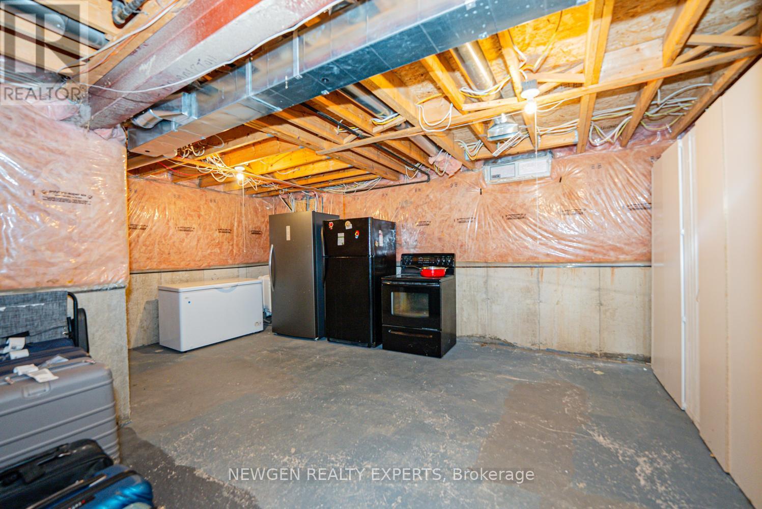 14 Mendoza Drive, Brampton, Ontario  L7A 3M3 - Photo 39 - W13099156