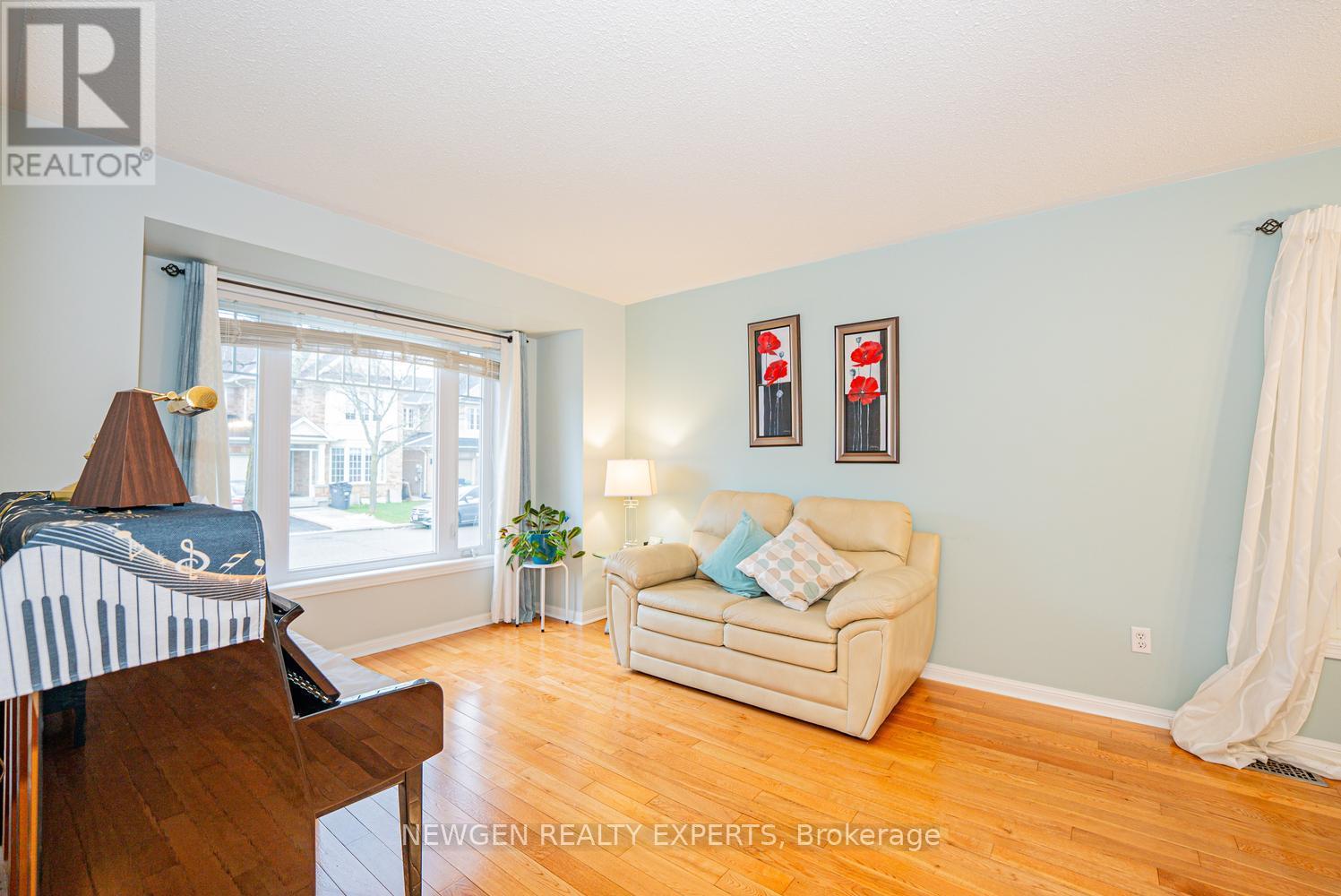 14 Mendoza Drive, Brampton, Ontario  L7A 3M3 - Photo 5 - W13099156
