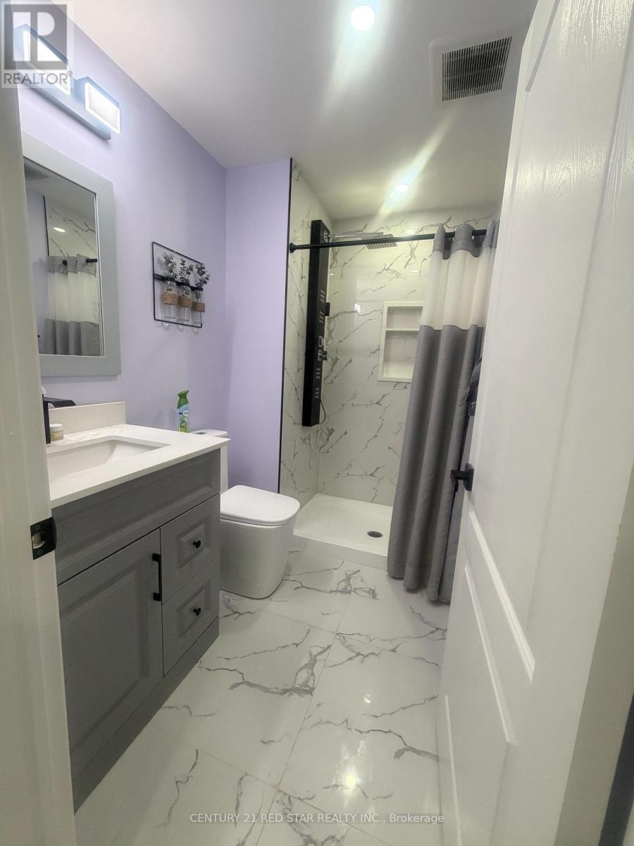 259 Robert Parkinson Drive, Brampton, Ontario  L7A 3Y1 - Photo 3 - W13099170