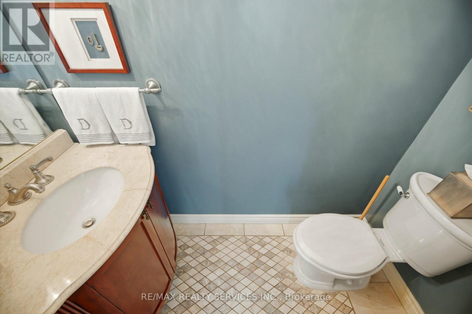 2 Whitmore Court, Brampton, Ontario  L6Z 2A5 - Photo 19 - W13099174