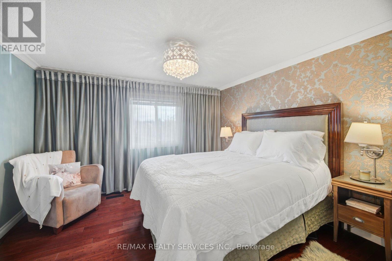 2 Whitmore Court, Brampton, Ontario  L6Z 2A5 - Photo 32 - W13099174