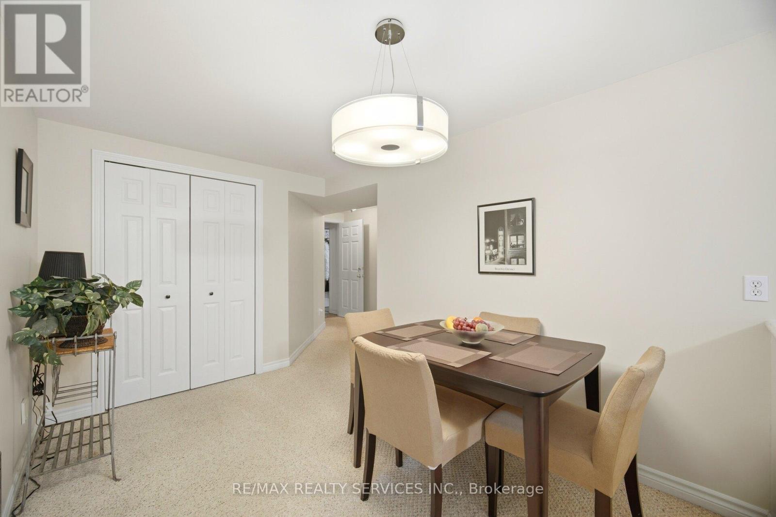 2 Whitmore Court, Brampton, Ontario  L6Z 2A5 - Photo 38 - W13099174