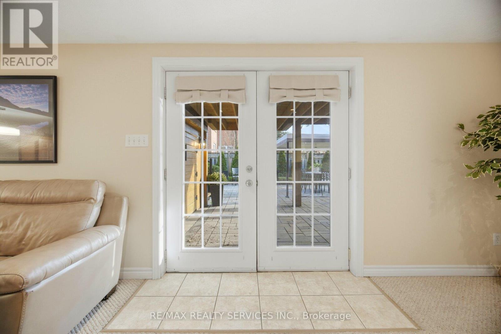 2 Whitmore Court, Brampton, Ontario  L6Z 2A5 - Photo 42 - W13099174