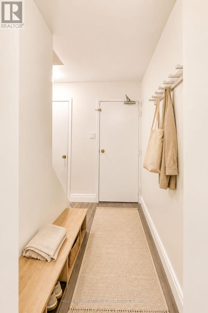 2 - 2108 Lakeshore Road W, Oakville, Ontario  L6L 1G8 - Photo 21 - W13099210