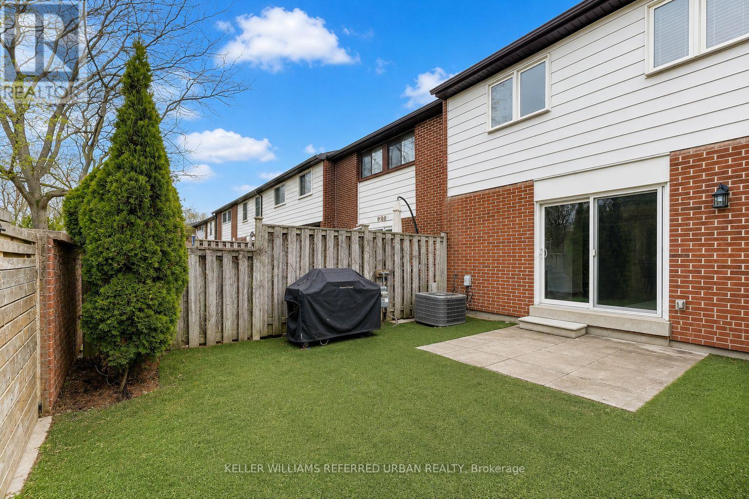 2 - 2108 Lakeshore Road W, Oakville, Ontario  L6L 1G8 - Photo 25 - W13099210