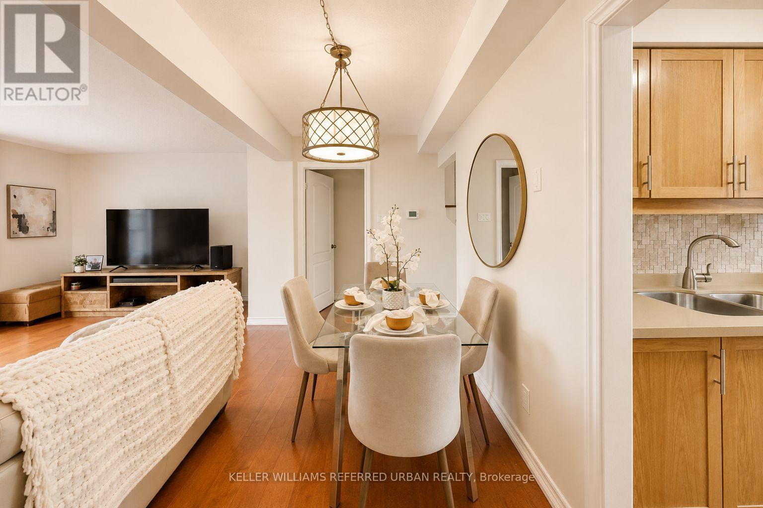 2 - 2108 Lakeshore Road W, Oakville, Ontario  L6L 1G8 - Photo 7 - W13099210