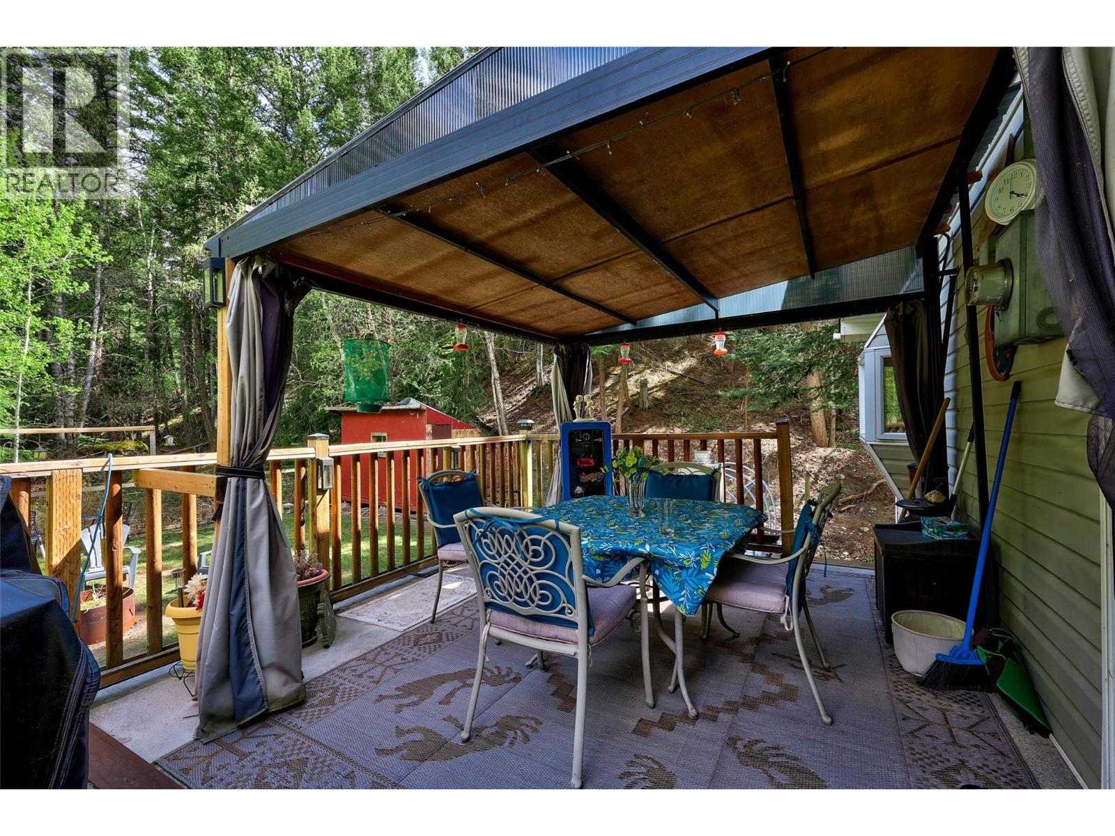 9792 Meadow Road, Kamloops, British Columbia  V0K 2J0 - Photo 38 - 10381250