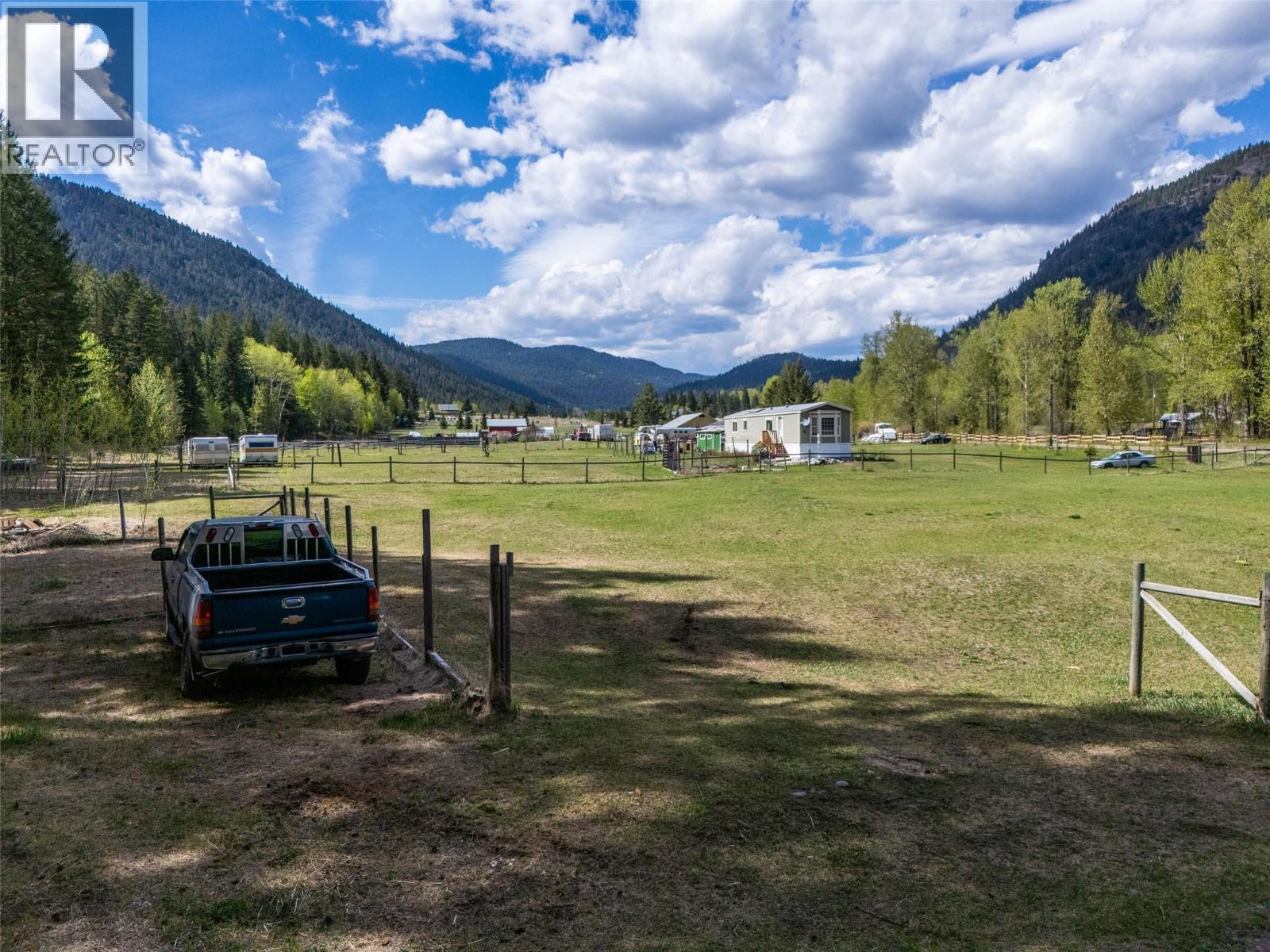 9792 Meadow Road, Kamloops, British Columbia  V0K 2J0 - Photo 49 - 10381250