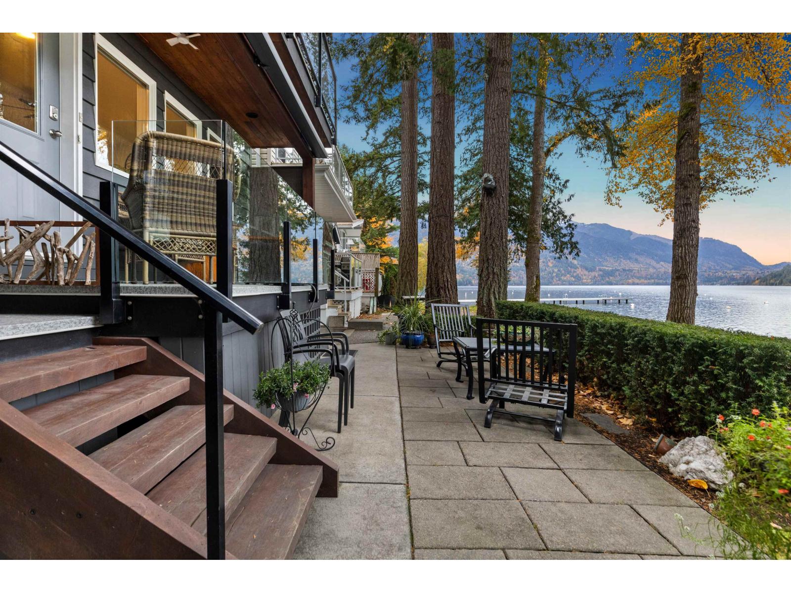 173 First Avenue, Cultus Lake North, Cultus Lake, British Columbia  V2R 4Z4 - Photo 29 - R3121044
