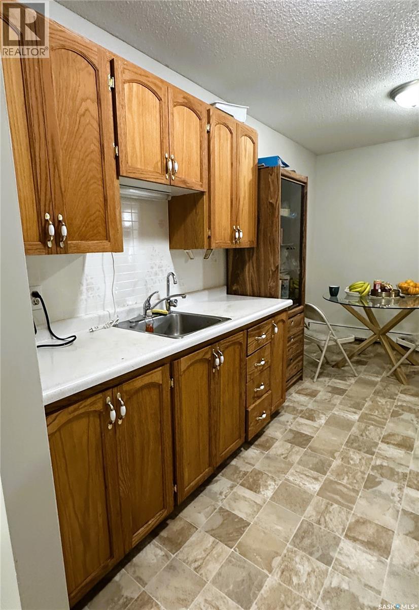 19 26 Shaw Street, Regina, Saskatchewan  S4R 3M4 - Photo 6 - SK035305