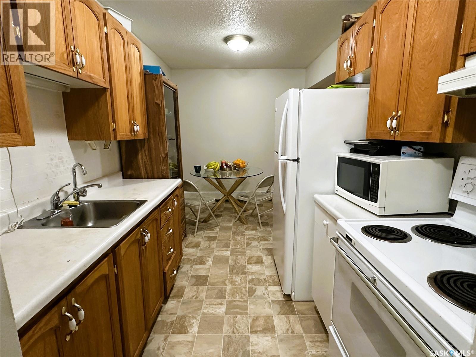19 26 Shaw Street, Regina, Saskatchewan  S4R 3M4 - Photo 8 - SK035305