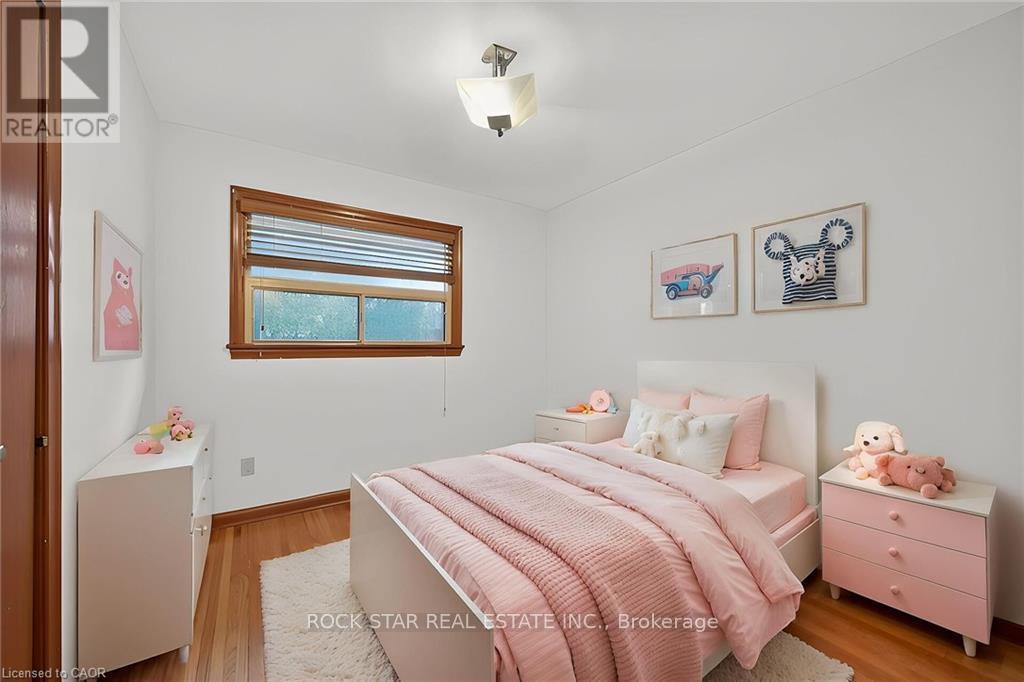 134 West 28th Street, Hamilton, Ontario  L9C 5B2 - Photo 14 - X13098978