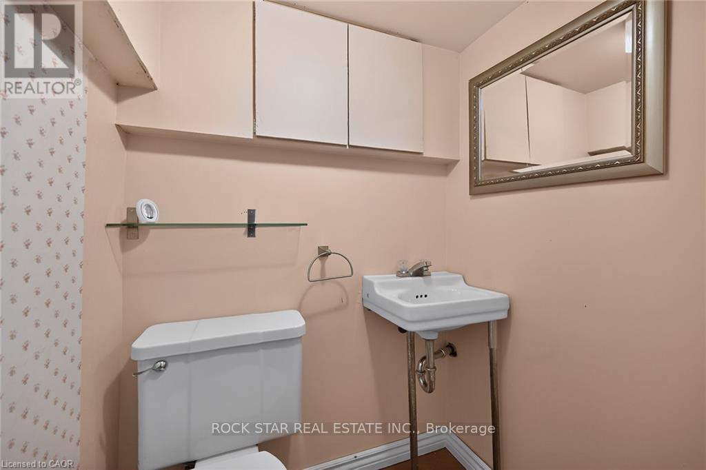 134 West 28th Street, Hamilton, Ontario  L9C 5B2 - Photo 24 - X13098978
