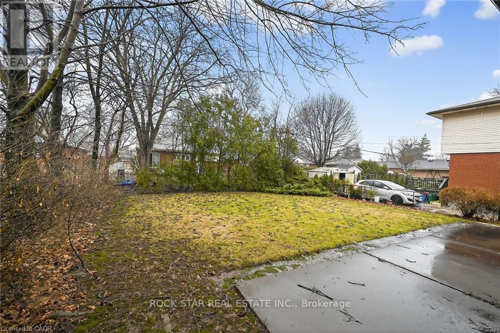 134 West 28th Street, Hamilton, Ontario  L9C 5B2 - Photo 26 - X13098978