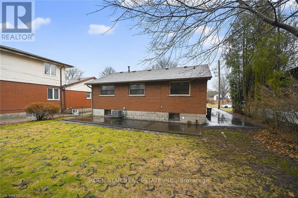134 West 28th Street, Hamilton, Ontario  L9C 5B2 - Photo 27 - X13098978