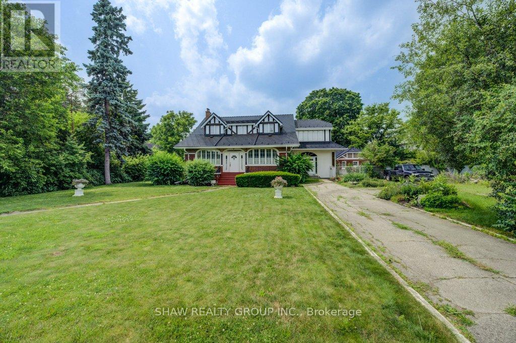 2023 Coronation Avenue, Cambridge, Ontario  N3H 3S5 - Photo 2 - X13098988