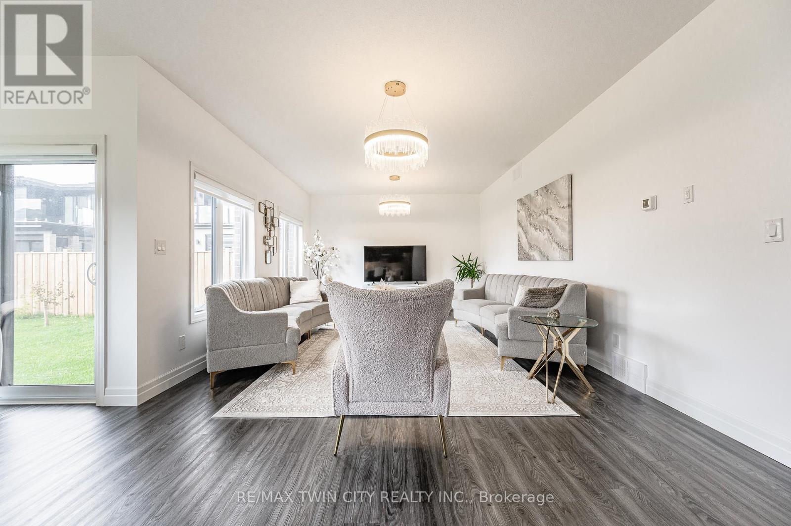 136 Village Road, Wellesley, Ontario  N0B 2T0 - Photo 12 - X13099028