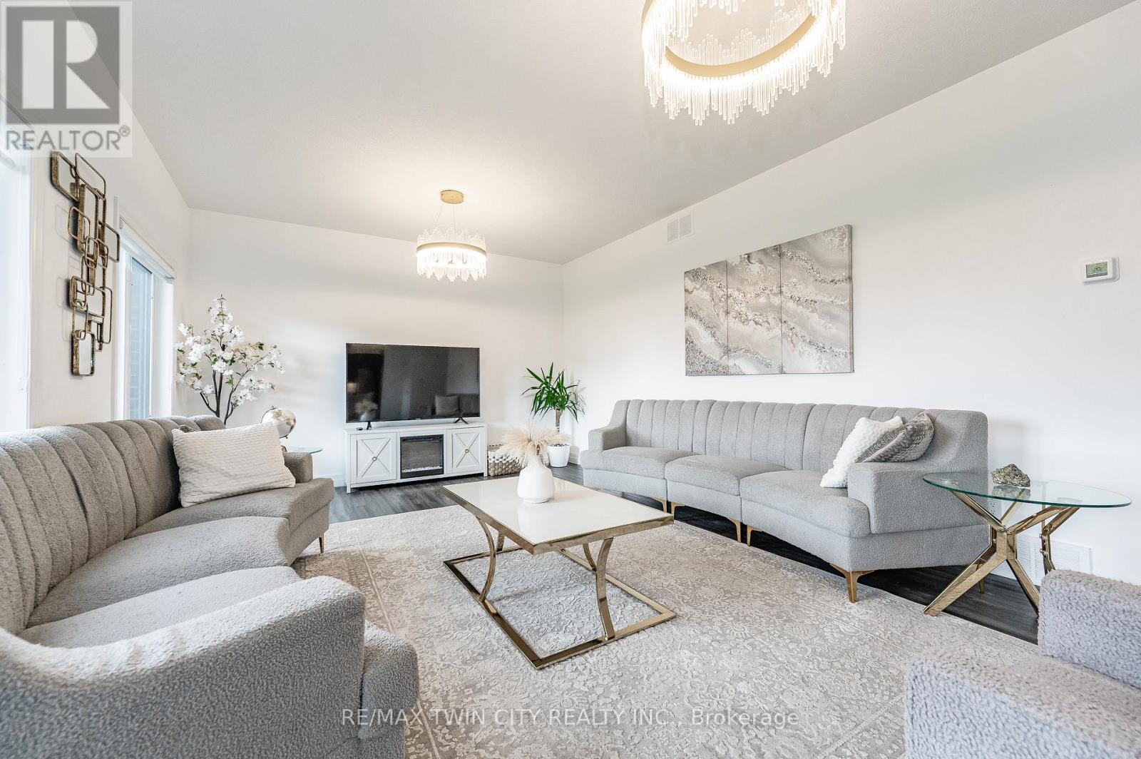 136 Village Road, Wellesley, Ontario  N0B 2T0 - Photo 14 - X13099028
