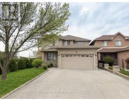 2 PINERIDGE DRIVE, Hamilton, Ontario