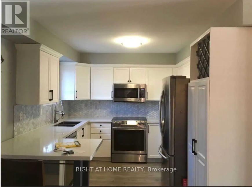 28 Bloomington Drive, Cambridge, Ontario  N1P 1J4 - Photo 11 - X13099250